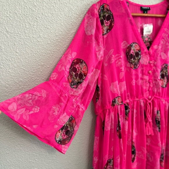 Torrid Maxi Chiffon Dress Size 0(Large) Skull Print NWT - Picture 4 of 9